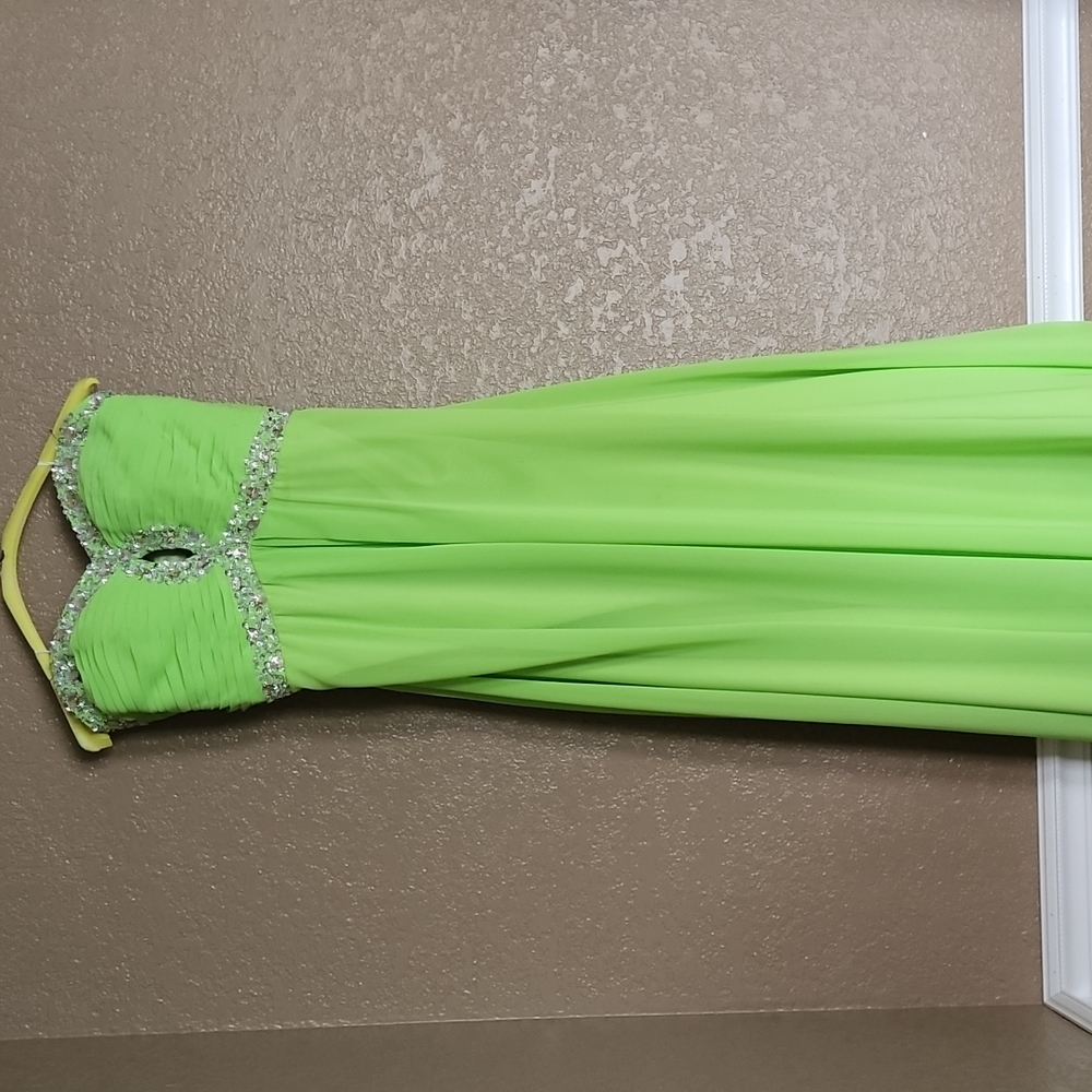 Formal Prom/Bridesmaid Gown